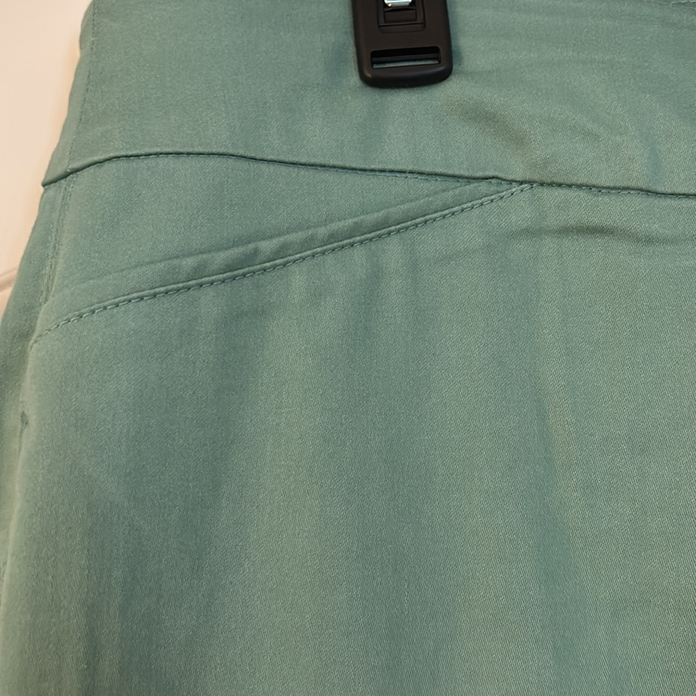 Croft & Barrow Straight Mid Rise Pants 16 Regular Color Spring Teal - Picture 8 of 10